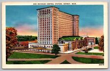 Postcard Detroit Michigan MI Central Station Building Streetview Linen UNP picture