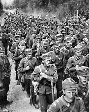 1939 FINNISH SOLDIERS on the March, Finnish-Russian War PHOTO  (194-n) picture