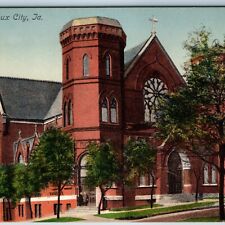 c1900s Sioux City, IA Cathedral Church Bricks Building Litho Photo Postcard A200 picture