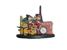 Disney Epcot France World Showcase Minnie, Mickey, Pluto Voila Paris Figurine picture