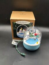 Vtg 1995 Hallmark Peanuts Light And Motion Magic Collection Series Ornament picture