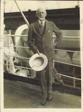 1930 Press Photo Judge William Nathan Gohn aboard S.S. Ile de France - nei16930 picture