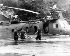 Repairing a downed CH-46 Sea Knight Helicopter 8x10 Vietnam War Photo 633 picture