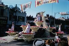 1961 Tournament of Roses Parade Float Pasadena California #3 Vintage 35mm Slide picture
