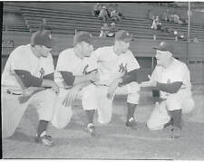 N.Y. Yankees Discussing Plays - Casey Stengel, N.Y. Yankees' M - 1953 Old Photo picture