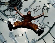 Skylab 4 Commander NASA Astronaut Jerry Carr Autographed Weightless Photograph picture