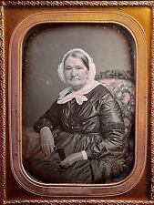 NICELY TINTED 1/4 PLATE DAGUERREOTYPE - GORGEOUS GRANNY -  FULL CASE picture