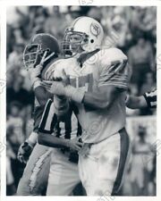 1982 Miami Dolphins Football Player Lineman AJ Duke Press Photo picture