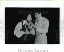 1991 Press Photo Benedick (David Borror) advising Dogberry (John Swain), cast picture