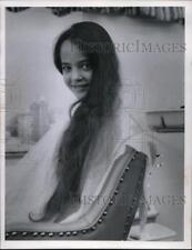 1967 Press Photo Debbie Lansu, 11 years old, before haircut - cvb09703 picture