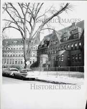1961 Press Photo View of the exterior of the Children's Hospital in Detroit, MI picture