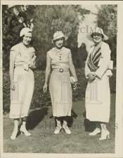 1933 Press Photo Dorothy Jones and ladies at the Biltmore Horse Show in Miami picture