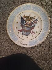 Vintage Avon Freedom Collectors Plate 1974 Enoch Wedgwood Patriotic With Mount picture