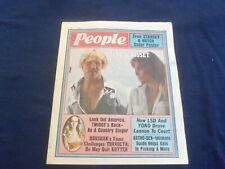 1977 FEBRUARY 6 MODERN PEOPLE NEWSPAPER- NICK NOLTE & JACQUELINE BISSET- NP 5705 picture
