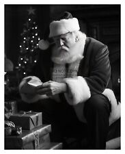 PRESIDENT DONALD TRUMP DRESSED UP AS SANTA CLAUS CHRISTMAS 8X10 B&W AI PHOTO picture
