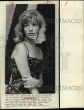 1966 Press Photo Italian Actress Monica Vitta - hcw07323 picture