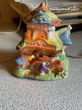 2004 Hoppy Hollow Lighted Easter House Music & Dance picture