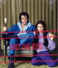 1970 THE PRESLEY FAMILY ALBUM | ELVIS - PRISCILLA - LISA | PHOTO 003 picture