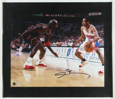Allen Iverson Signed 76ers 22x26 Canvas Photo (Beckett) picture