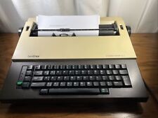 Brother CE-25 Student-Riter XL I Electronic Correcting Typewriter W/case Vintage picture