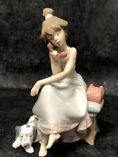 Lladro Chit Chat Collectible Figurine Retired Glazed Mint # 5466 picture