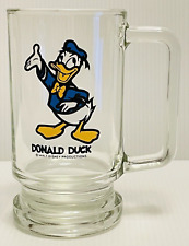 VTG DISNEY WORLD Donald Duck Collectible Clear Glass Mug/Cup with nice Graphic. picture