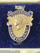 Vintage PROFESSIONAL COSMETOLOGIST Pin 1/20 10K GF Enameled Beautiful pin NOS picture