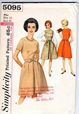Vintage 1963 Simplicity 5095A   one piece Dress or Jumper Size 18 Bust 38 uncut picture