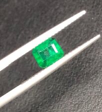 0.90crt Beautiful Emerald From swat Pakistan,Dim:7mm*5mm*4mm picture