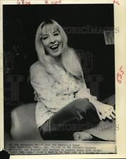 1974 Press Photo Barbara Fairchild, Country Music Star - hcw18043 picture