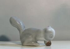 1953 Wade Of England WHIMSIES From Set #1 Rare #145-5 Porcelain SQUIRREL 1.3”H picture