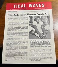 University of Alabama 1976 Volume 2 #3 TIDAL WAVES Football Brochure Schedule picture