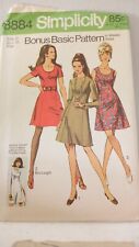 Vintage Simplicity Dress Sewing Pattern #884 Size 16 1970 picture