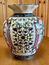 ANTIQUE HANDPAINTED CHINESE MADE VASE W/ SCALLOPED EDGES 12