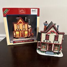 Lemax Harvest Crossing Christmas Village BBQ Pit Lighted Building 2000 picture