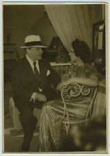 Sacha Guitry and her fiancée Mademoiselle de Seréville at the Joinville studio. picture