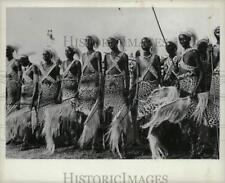 1956 Press Photo Watusi warriors in tribal dance, Ruanda-Urundi, East Africa. picture