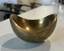 HEAVY BRASS VINTAGE CANDLE BOWL, JEWLRY TRAY, MATCH HOLDER picture