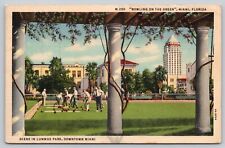 Postcard FL Miami Scene In Lummus Park Bowling On The Green A1 picture