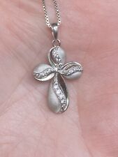 Petite Cross CZ and Sterling Silver 925 18” 925Vintage Box Chain Delicate Floral picture