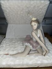 Lladro “Graceful Pose” #6174 Porcelain Figure Retired MINT W/Box RARE picture