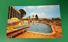 Arlington Virginia VA Vintage Postcard Holiday Inn picture