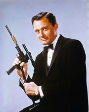 Robert Vaughn 8x10 Real Photo Man From UNCLE in tuxedo holding telescopic rifle picture