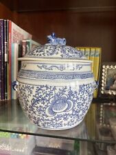 Chinese Antique Vintage Blue and White Porcelain Ginger Jar with lid picture