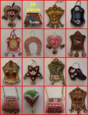 Iroquois / Mohawk Whimsy Collection  - Native American Beadwork - 28 Pieces picture
