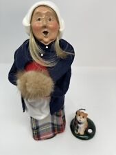 Beyers Woman Caroler 2004… 13x5. FREE Cat With Milk Bowl picture