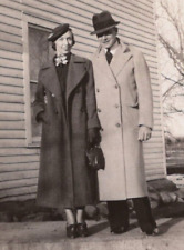 5P Photograph 3x4 Cute Couple Pretty Woman Handsome Man Overcoat Fedora 1930's picture