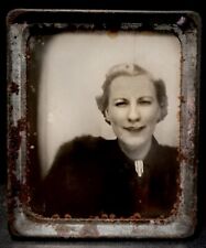 ELEGANT FUR COAT & DIAMOND BROACH BLOND WOMAN ~ 1930s PHOTOMATIC PHOTOBOOTH picture