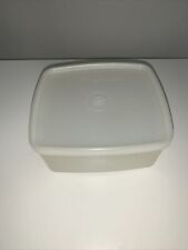Vintage TUPPERWARE Small Square Storage Container with lid Made In USA L5 picture