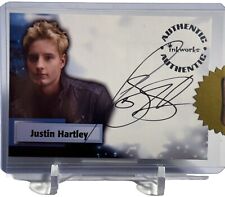 2004 Inkworks Smallville Season 3 Justin Hartley Green Arrow Auto Autograph #A46 picture